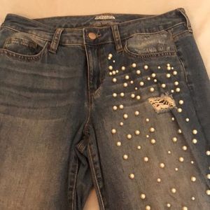 Runway Project  Pearl Jeans